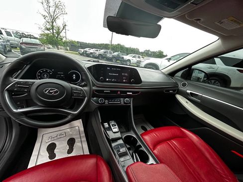 Used 2021 Hyundai Sonata SEL w/ Convenience Package FWD image 8