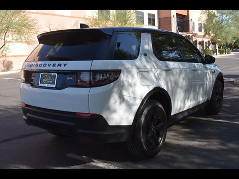 Used 2020 Land Rover Discovery Sport SE AWD/4WD image 7