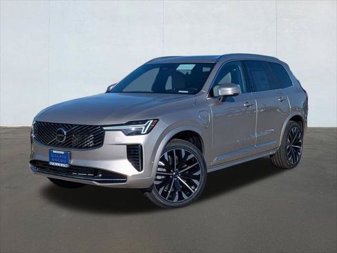 New 2026 Volvo XC90 T8 Plus w/ Protection Package Premier AWD/4WD image 1
