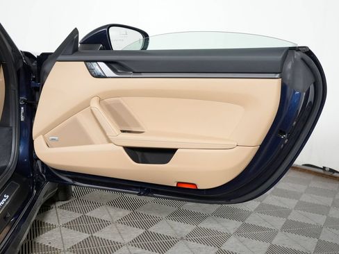 Certified 2020 Porsche 911 Carrera S RWD image 45