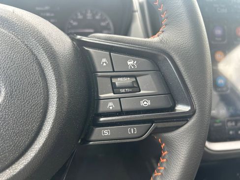 Certified 2024 Subaru Crosstrek 2.5i Limited w/ Crosstrek Mirror Package AWD/4WD image 8
