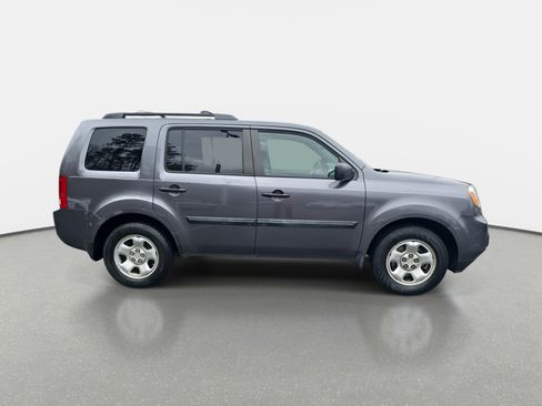 Used 2015 Honda Pilot LX image 4