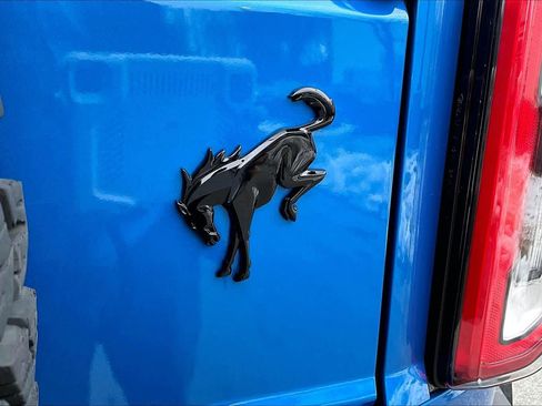 Used 2024 Ford Bronco Wildtrak image 29