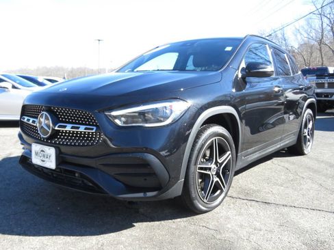 Used 2021 Mercedes-Benz GLA 250 4MATIC image 1