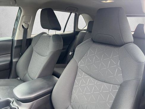 Used 2024 Toyota RAV4 AWD Hybrid image 16