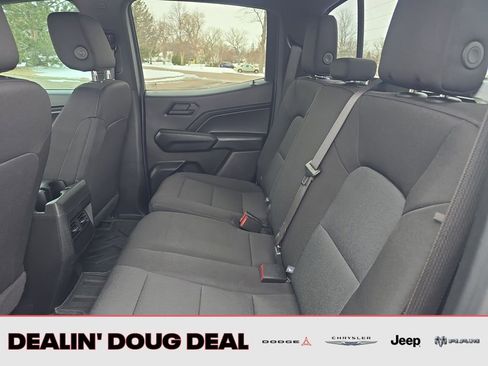 Used 2024 Chevrolet Colorado Trail Boss w/ Technology Package AWD/4WD image 25
