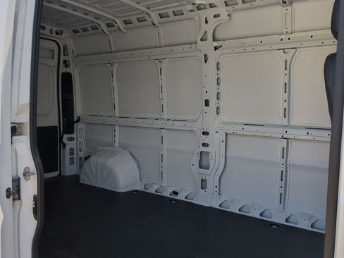 New 2025 RAM ProMaster 2500 w/ Convenience Group image 14
