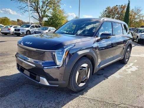 New 2026 Kia EV9 Wind image 8