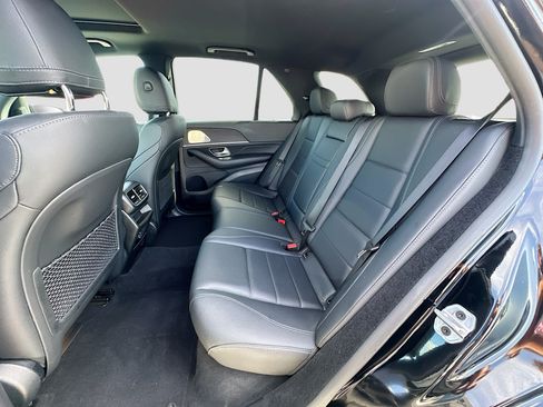 Used 2022 Mercedes-Benz GLE 350 4MATIC image 26