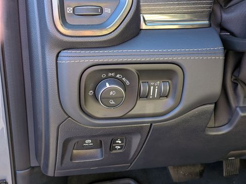 Used 2021 RAM 1500 Limited image 16