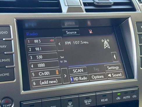 Used 2021 Lexus GX 460 Premium w/ Premium Package AWD/4WD image 18