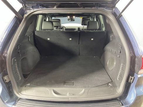 Used 2021 Jeep Grand Cherokee Limited w/ Premium Lighting Group image 28