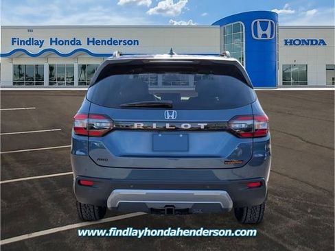 New 2026 Honda Pilot TrailSport image 4