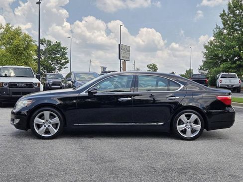 Used 2011 Lexus LS 460 w/ Comfort Pkg RWD image 11