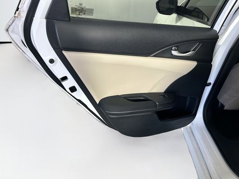 Used 2020 Honda Civic LX image 24