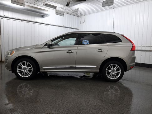 Used 2015 Volvo XC60 T5 image 18