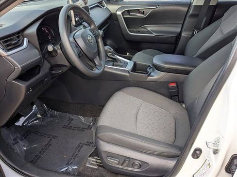 Used 2024 Toyota RAV4 XLE w/ Convenience Package FWD image 16