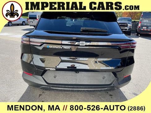 New 2026 Chevrolet Equinox EV LT image 10