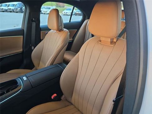 New 2026 Mercedes-Benz E 350 4MATIC Sedan image 22