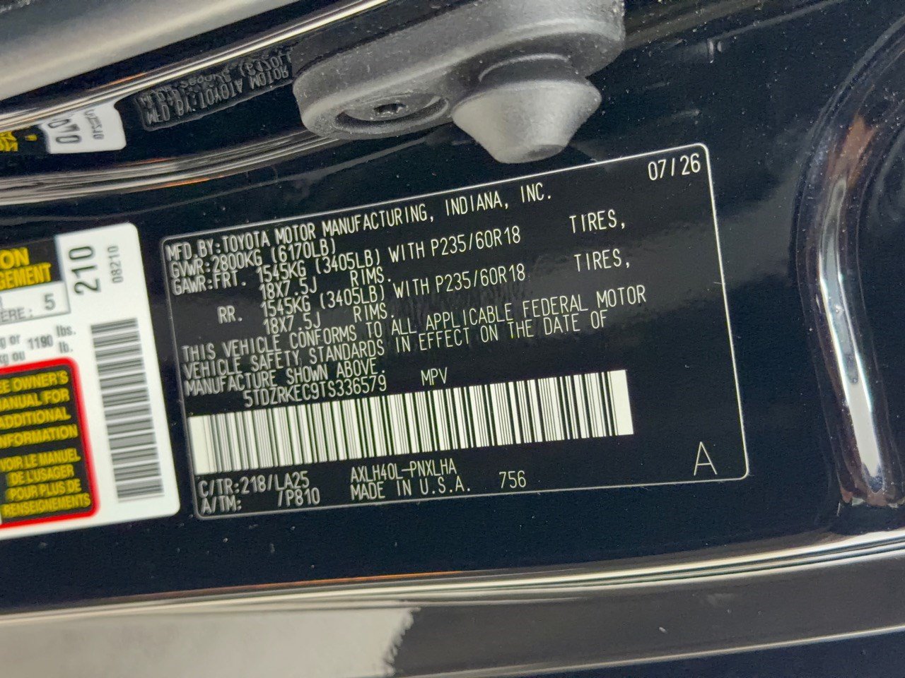 Certified 2026 Toyota Sienna Limited FWD image 32