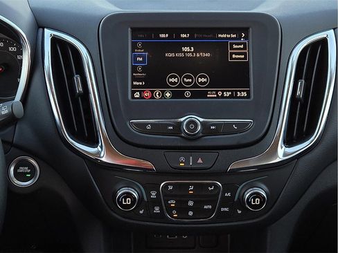 Used 2024 Chevrolet Equinox LT image 11