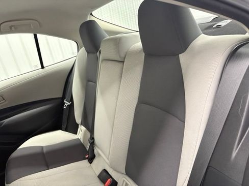 Used 2024 Toyota Corolla LE FWD image 8