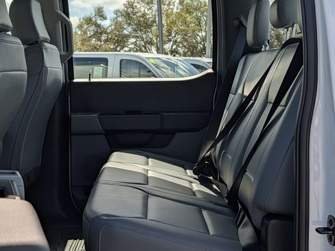 New 2026 Ford F250 XL w/ XL Off-Road Package image 15