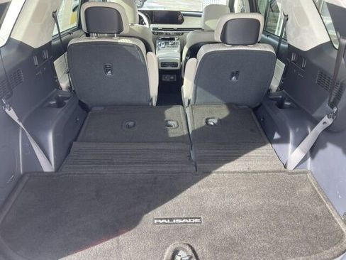 Used 2025 Hyundai Palisade Calligraphy image 25
