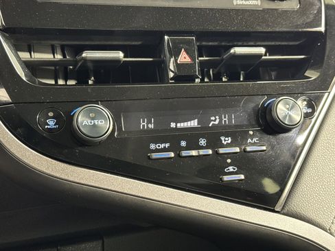 Used 2024 Toyota Camry LE image 23