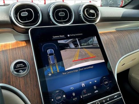 Used 2026 Mercedes-Benz GLC 300 4MATIC image 16