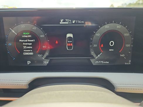 Used 2023 Nissan Ariya FWD image 22