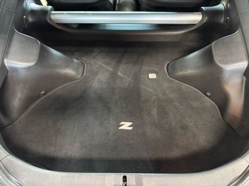 Used 2012 Nissan 370Z Coupe RWD image 29