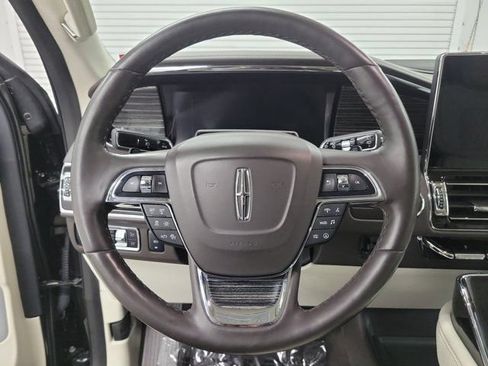 Used 2024 Lincoln Navigator L Black Label AWD/4WD image 23