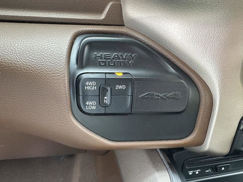 Used 2019 RAM 2500 Laramie image 16