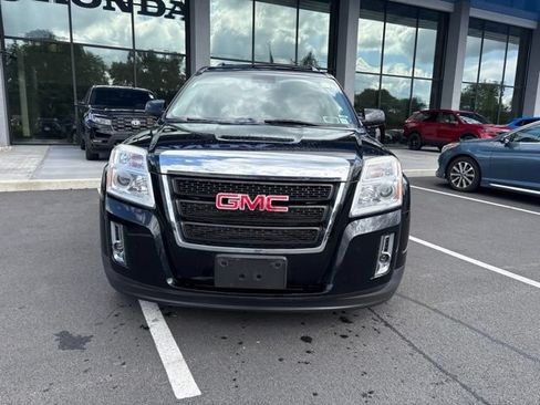 Used 2015 GMC Terrain SLE w/ Convenience Package AWD/4WD image 3