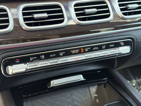 Used 2025 Mercedes-Benz GLE 53 AMG 4MATIC Coupe image 47