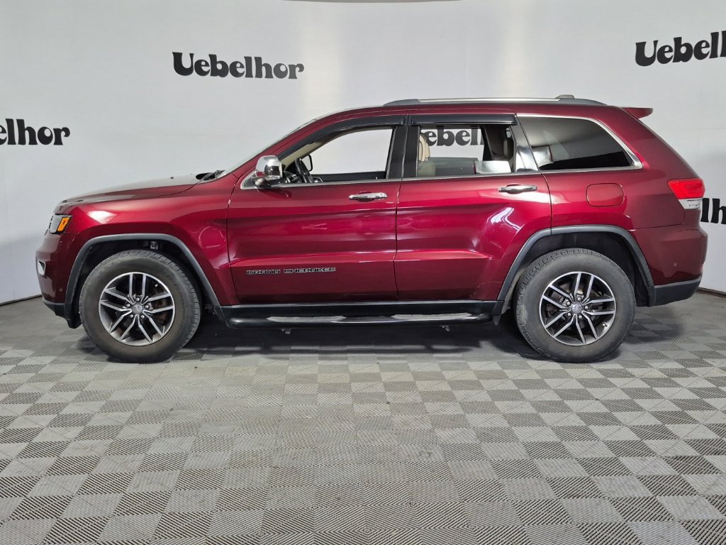 Used 2017 Jeep Grand Cherokee Limited w/ Luxury Group II AWD/4WD image 4