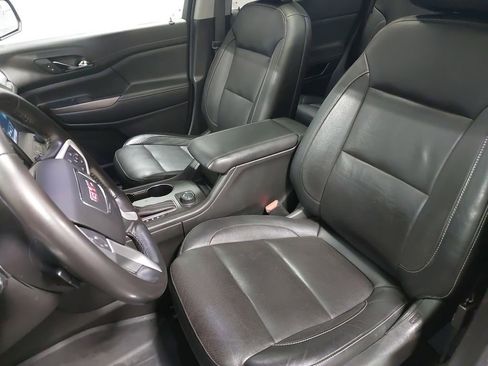 Used 2019 GMC Acadia SLT image 17