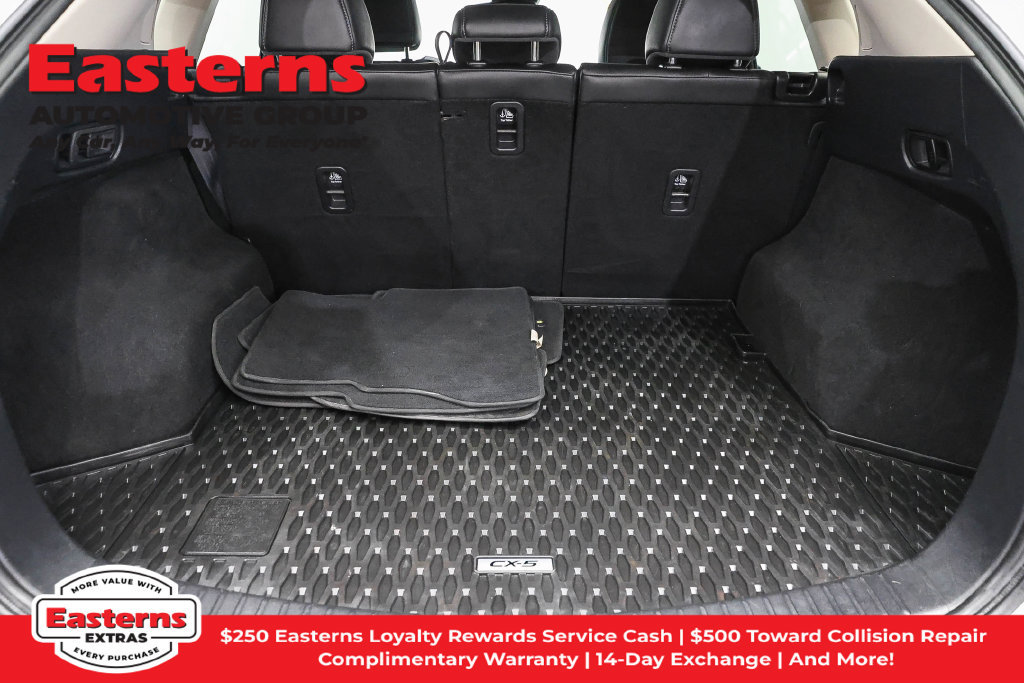 Used 2018 MAZDA CX-5 Touring w/ Preferred Equipment Package AWD/4WD image 10