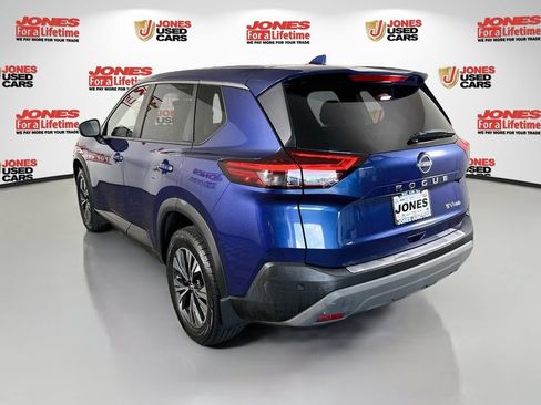 Certified 2023 Nissan Rogue SV AWD/4WD image 2