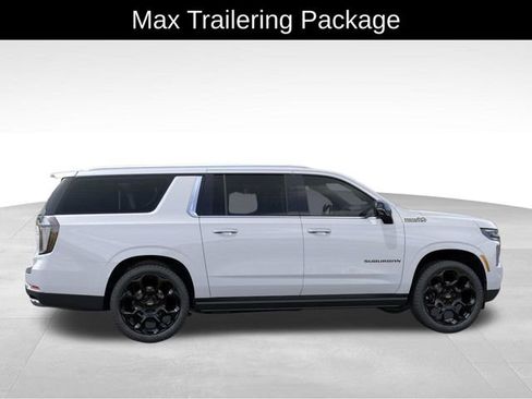 New 2026 Chevrolet Suburban High Country AWD/4WD image 6