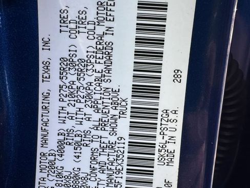 Used 2014 Toyota Tundra Platinum image 34