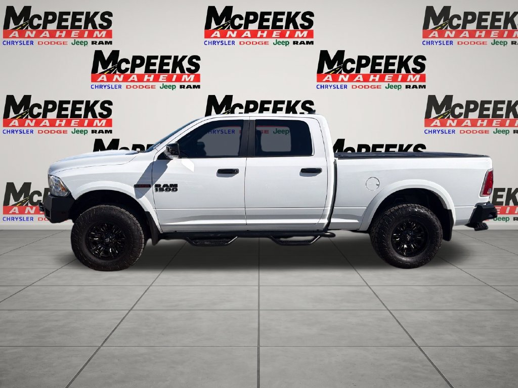 Used 2018 RAM 1500 Laramie w/ Convenience Group AWD/4WD image 2