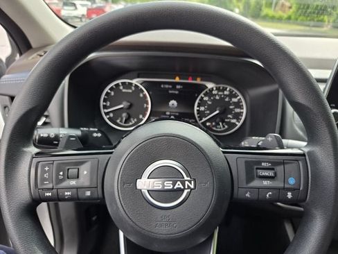 Used 2023 Nissan Rogue SV FWD image 26