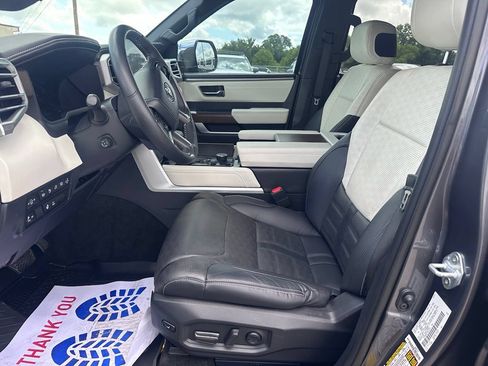 Used 2023 Toyota Sequoia Capstone AWD/4WD image 13