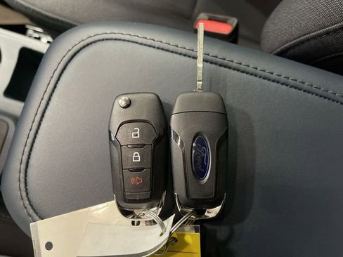 Used 2026 Ford Maverick XL w/ 4K Tow Package image 31