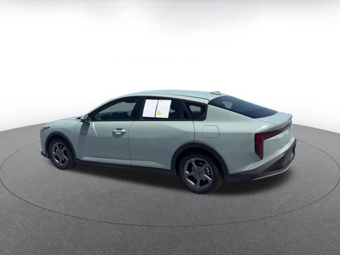 Used 2025 Kia K4 FWD image 10