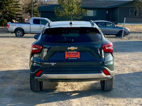 Certified 2025 Chevrolet Trax LT w/ Driver Confidence Package image 4