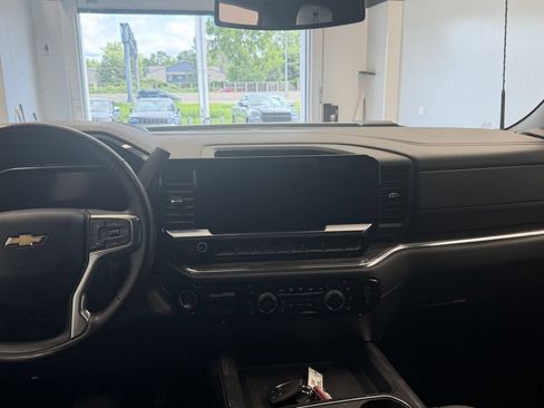 Used 2024 Chevrolet Silverado 3500 LTZ w/ LTZ Plus Package AWD/4WD image 22