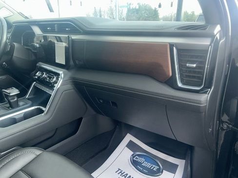 Used 2025 GMC Sierra 1500 Denali w/ Technology Package image 34